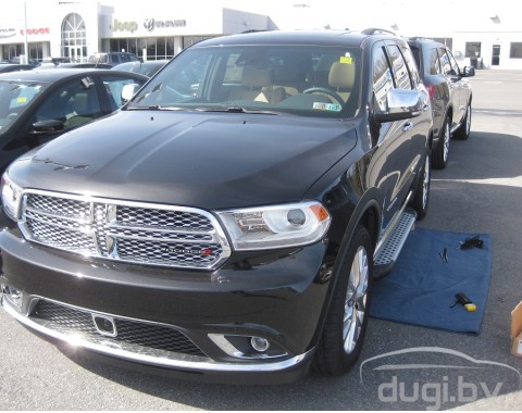 Пороги алюминиевые "Artemis" для Durango. Пороги алюминиевые "Artemis" для Durango.